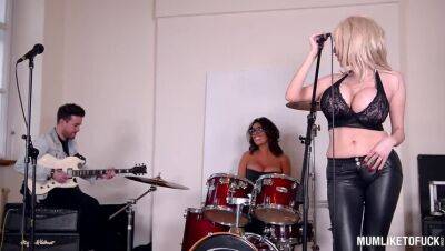 Ava Koxxx - Milf Rock band Practice Turns Threesome with Ava Koxxx & Sandra Star - xxxfiles.com