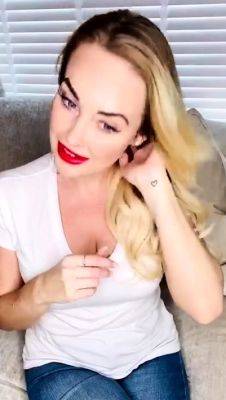 Beautiful blonde nanny and big boobed blonde MILF get pumped - drtuber.com