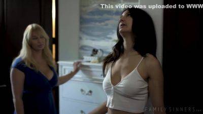 Mom And Teen Lesbies Breathtaking Sex Movie - upornia.com