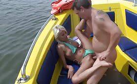 Mature Milf Cheating Wife Fucked On Boat Hubby Best Friend - al4a.com